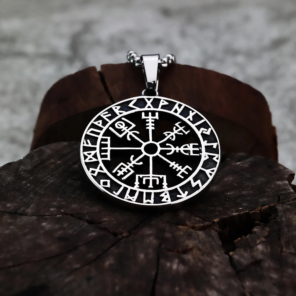 The Wayfinder – Viking Compass Rune Pendant