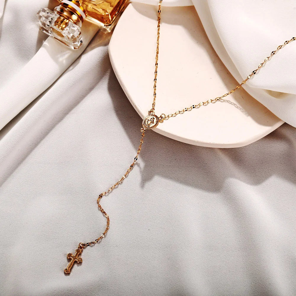The Cross of Aeloria – Relic Pendant of the Veiled Light