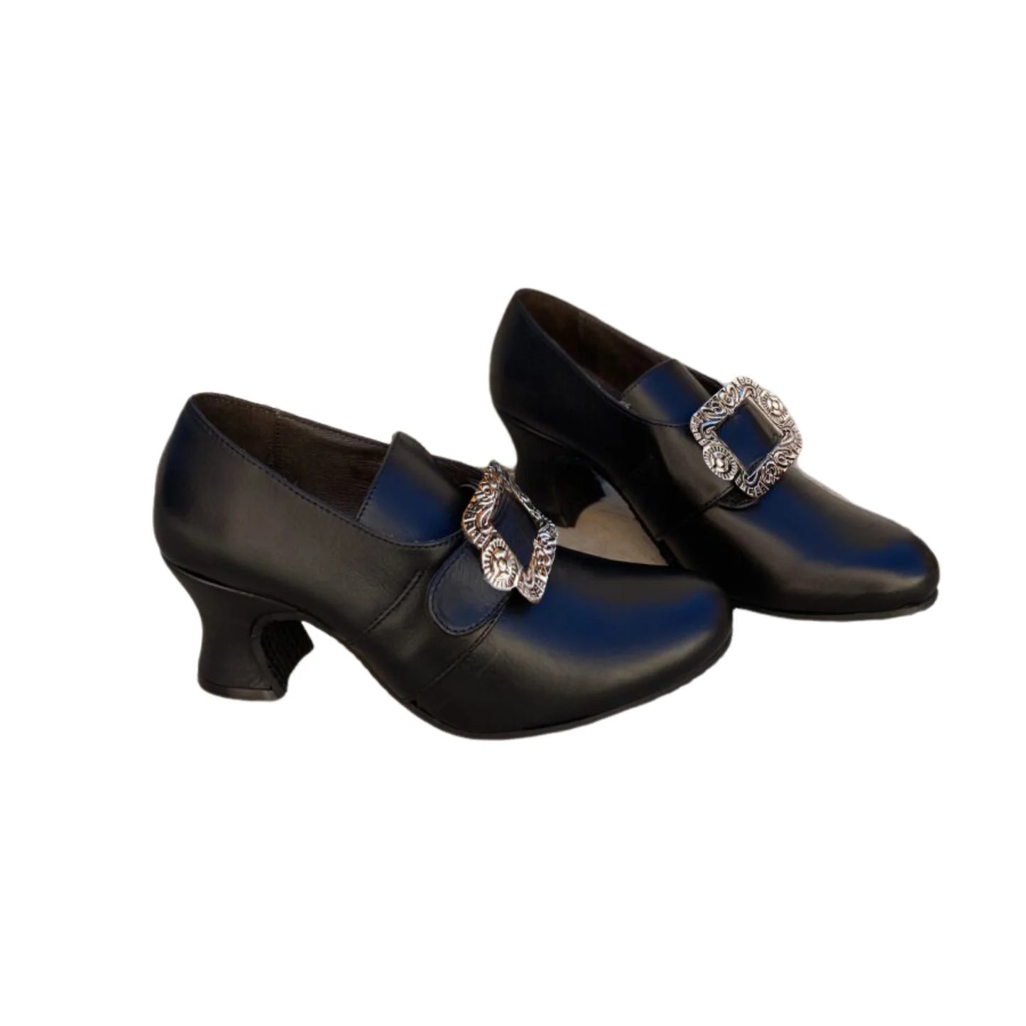 The Noble Step – Lady’s Heeled Slippers of the Hidden Court.